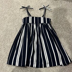 Adorable new nautical dress - size 12-18 months.